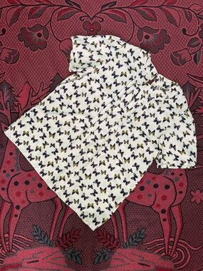 Women’s White Butterfly Print Short Sleeve Top